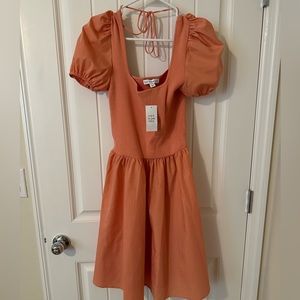 NWT- AND NOW THIS Coral Puff-sleeve dress- size Large